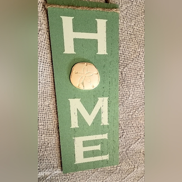 Home dec - Picture 2 of 5